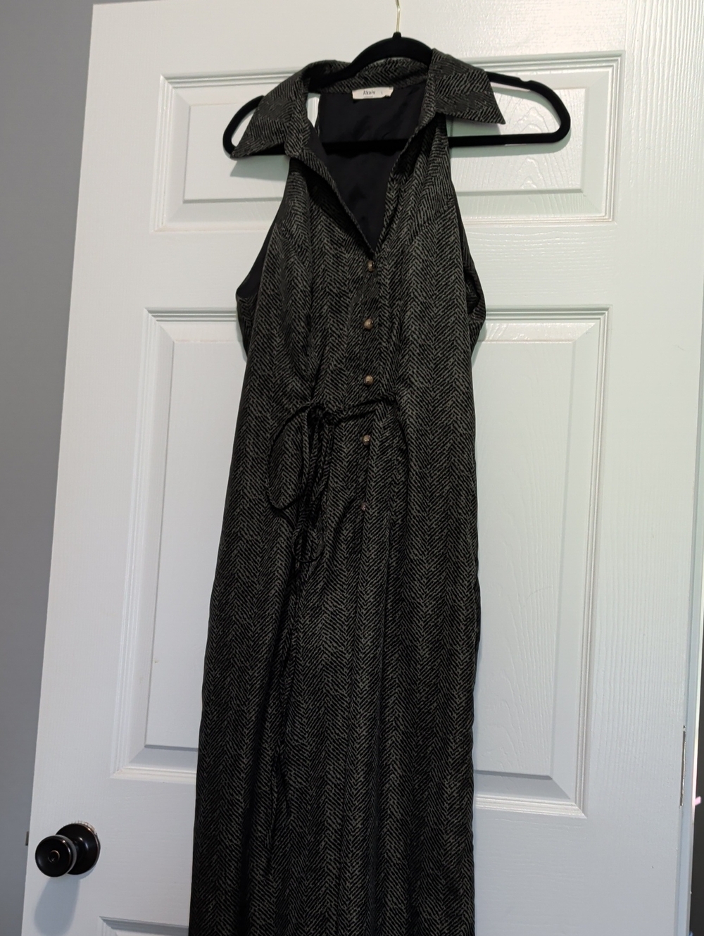 Sleeveless Herringbone Jumpsuit with Collar in Black and Gray
